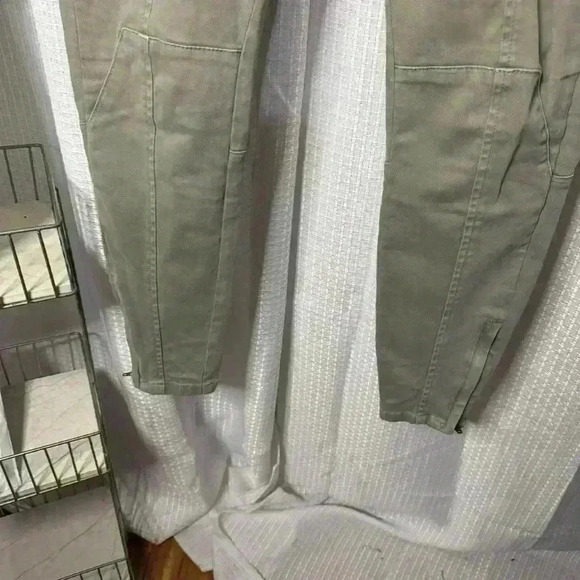 Anthropologie Jefferson Moto Cargo Pants Size 25 Light Olive Green Zipper Detail - Picture 6 of 14
